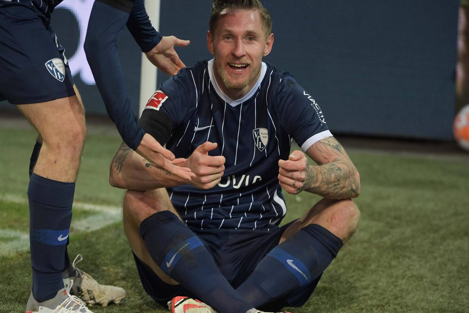 Wie an der Playstation: Sebastian Polter erzielte zwei Treffer in Augsburg.