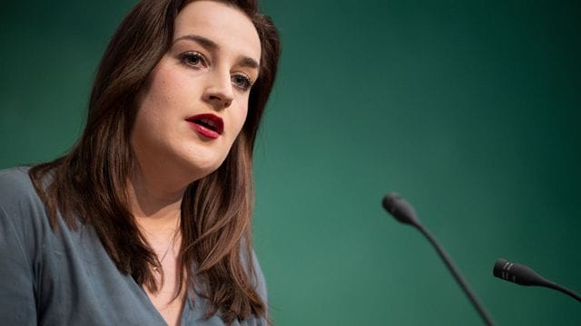 Lena Schwelling, Landesvorsitzende von Bündnis 90/Die Grünen in Baden-Württemberg: Sie setzt sich für eine Arzt- und Therapie-Wahlfreiheit ein.