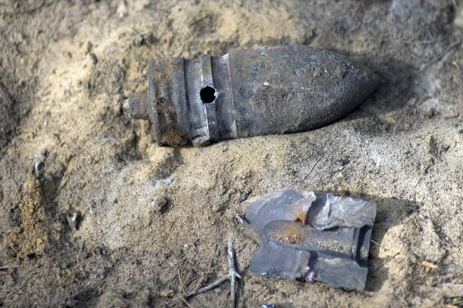 Eine Panzerabwehrgranate aus dem Zweiten Weltkrieg (Symbolbild): Eine ähnliches Geschoss ist nun in einem Po von einem Waffensammler aus Großbritannien aufgetaucht.