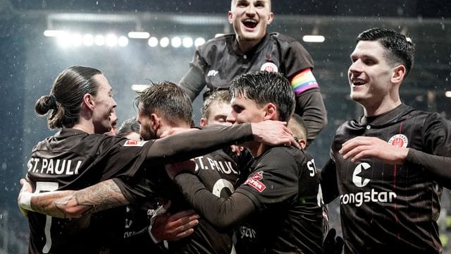FC St. Pauli - FC Schalke 04