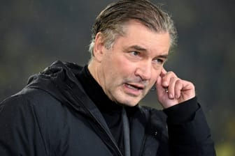 Michael Zorc: Der Sportdirektor des BVB kritisiert Felix Zwayer.