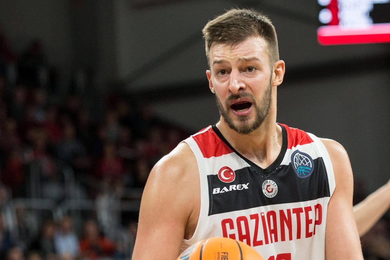 Stevan Jelovac bei einem Spiel für Bamberg (Archivbild): Er starb nach einem Schlaganfall.