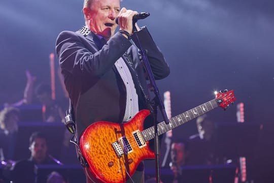 John Miles 2018 beim Tourauftakt von "Night of the Proms" in Hamburg.