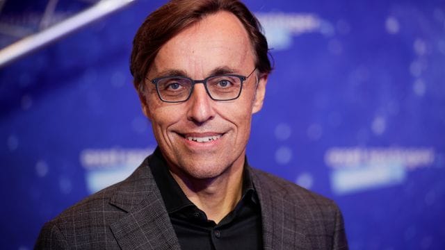 Andreas Wiele kommt zur Preisverleihung des Axel Springer Award Andreas Wiele kommt zur Preisverleihung des Axel Springer Award