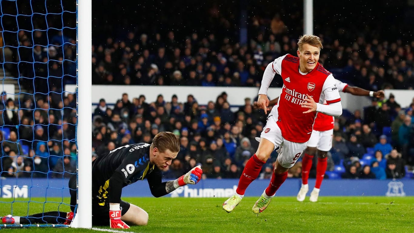 Arsenals Martin Odegaard feiert sein Tor: Zum Sieg für seinen Klub reichte es jedoch nicht.