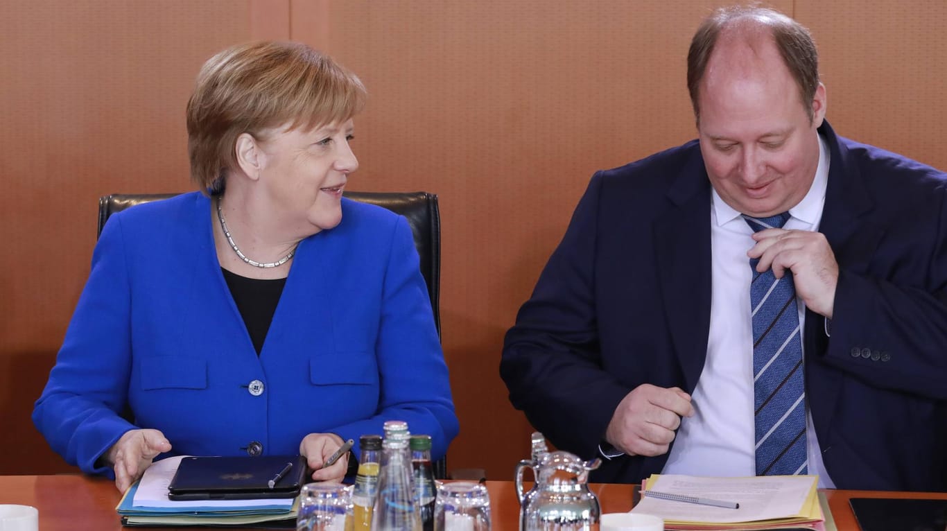 Angela Merkel und Helge Braun: Die beiden Politiker arbeiteten jahrelang Seite an Seite.