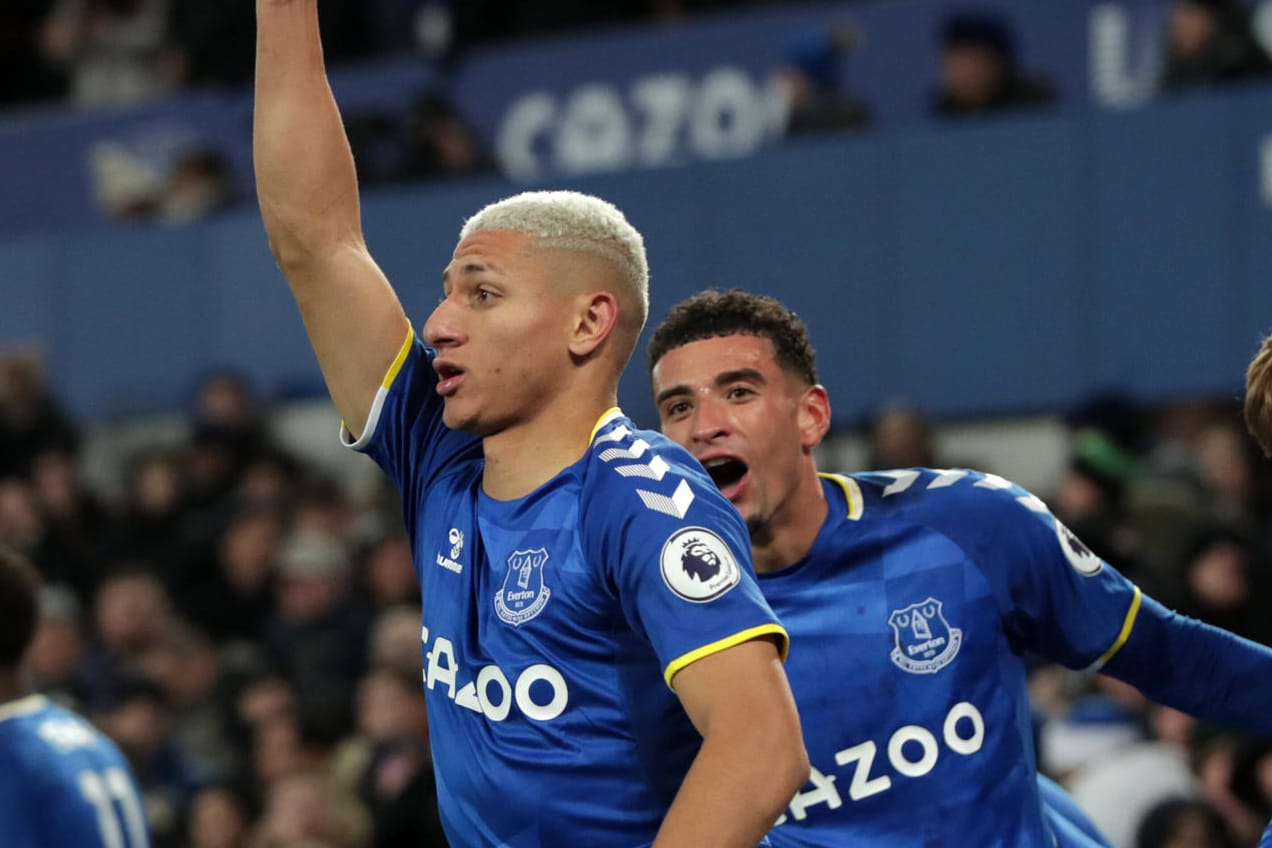 Hat für Everton den Ausgleich erzielt: Der Brasilianer Richarlison (l.).