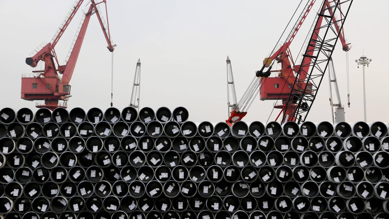 Stahlgussrohre in Lianyungang (Symbolbild): Der chinesische Export verliert an Schwung.
