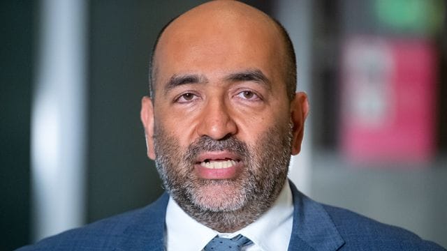 Der Grünen-Politiker Omid Nouripour ist für einen politischen Olympia-Boykott. Der Grünen-Politiker Omid Nouripour ist für einen politischen Olympia-Boykott.