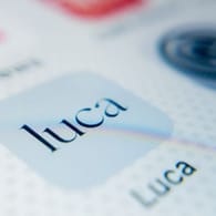 Die Nutzerinnen und Nutzer der Luca-App können künftig freiwillig ihren eigenen Impfstatus mit ihrem zuständigen Gesundheitsamt teilen.