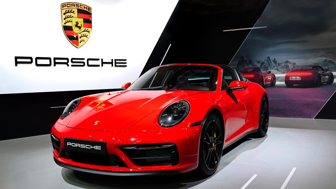 Ein Porsche 911 (Symbolbild): Gibt es den Sportwagenhersteller bald an der Börse?