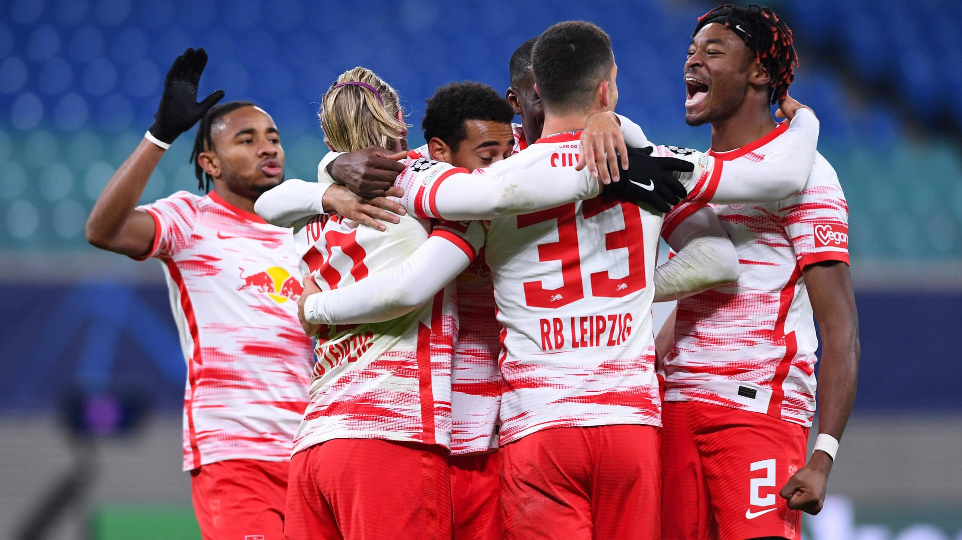 Pure Freude bei RB Leipzig: Das Team hat Manchester City bezwungen.