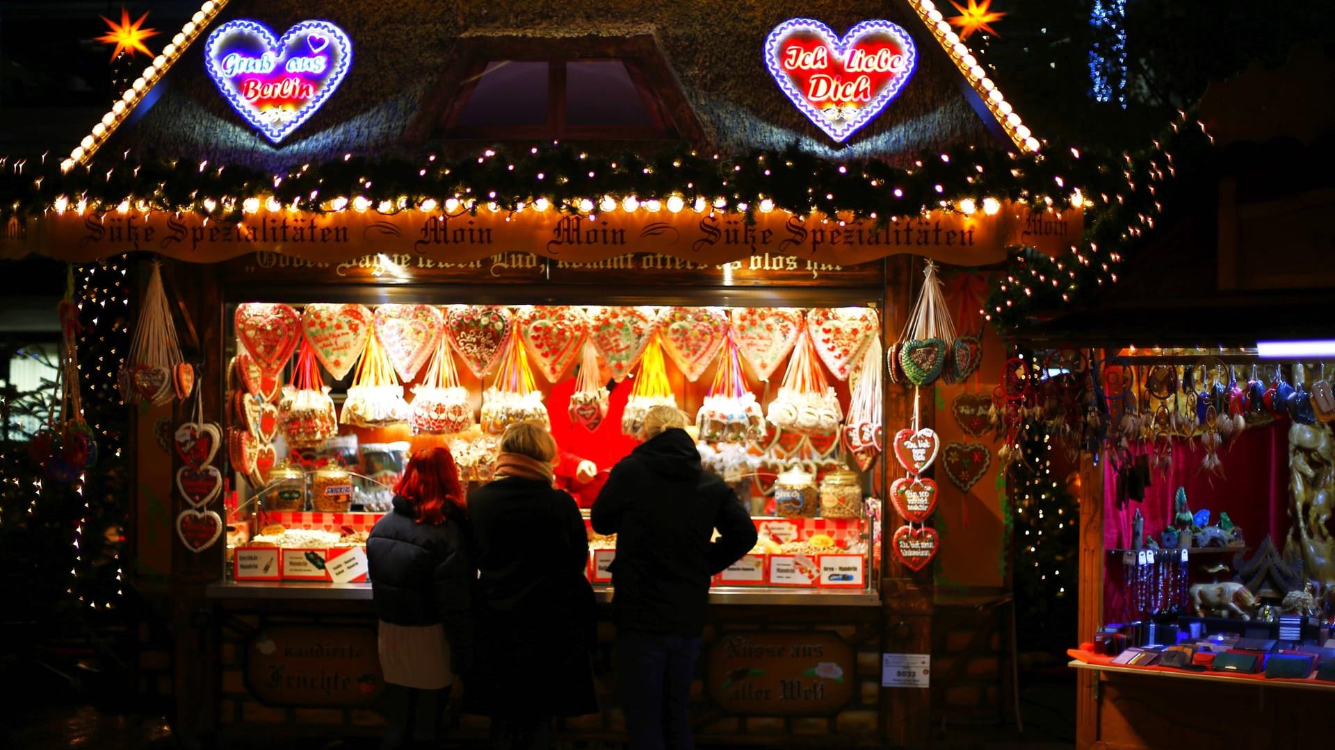 Weihnachtsmarkt in Berlin (Symbolfoto): Auf den Märkten der Stadt gilt 2G.