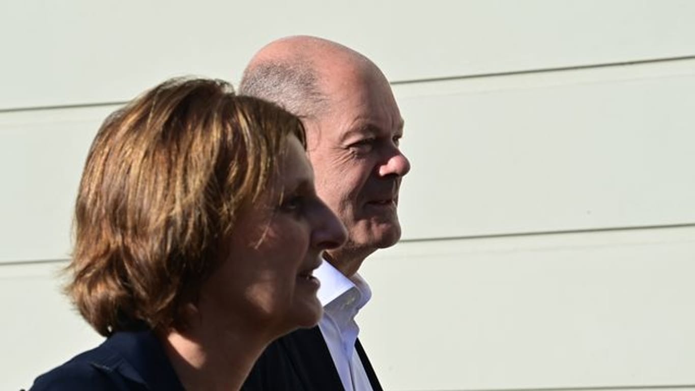Britta Ernst mit ihrem Ehemann Olaf Scholz.
