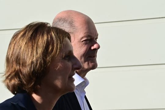 Britta Ernst mit ihrem Ehemann Olaf Scholz.