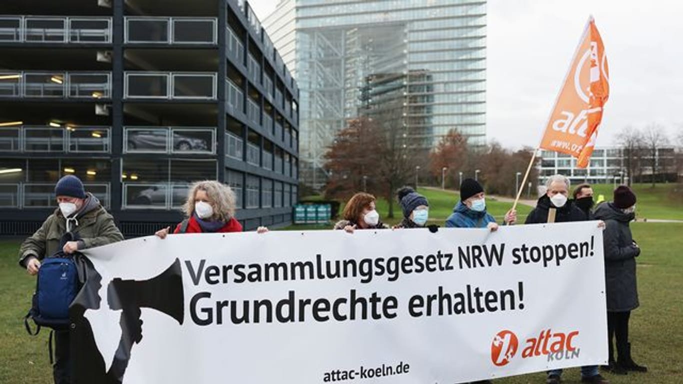 Demonstration gegen das Versammlungsgesetz NRW