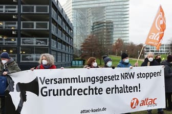Demonstration gegen das Versammlungsgesetz NRW
