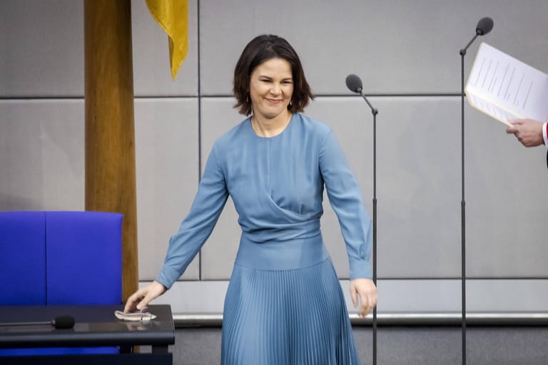 Annalena Baerbock, 40 Jahre, wird Heiko Maas im Außenministerium ablösen. Die Grünen-Politikerin galt bereits lange als Favoritin für das Amt.