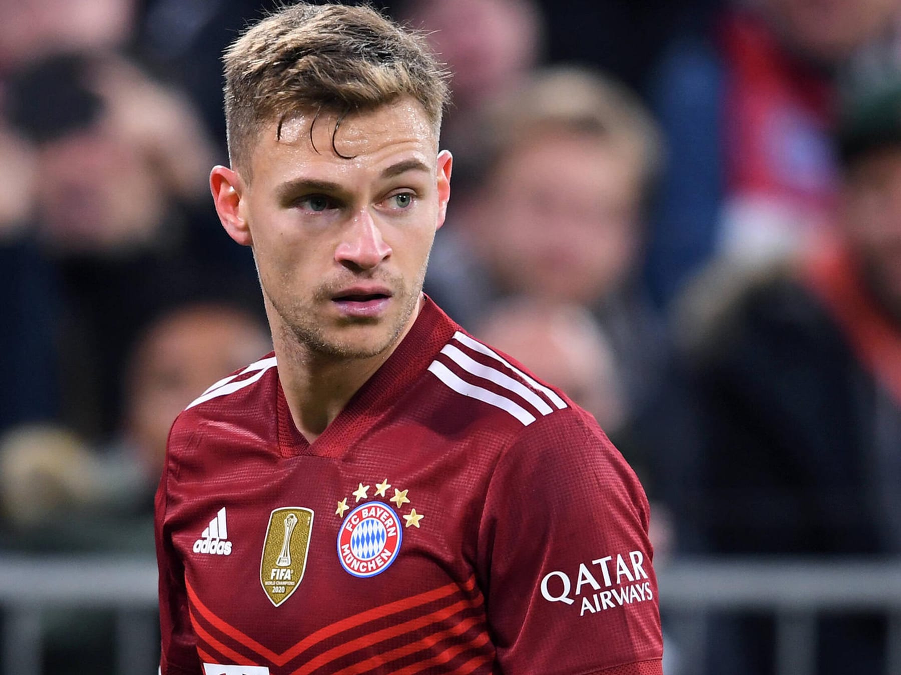 FC Bayern: Kimmich ein Sechser? Ex-Stars zweifeln - Rekordmeister sucht  einen Spezialisten