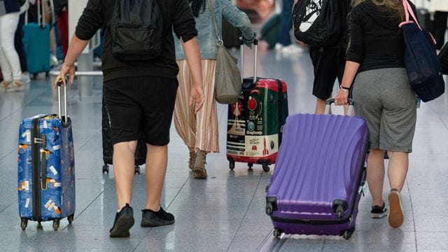 Mehr Flugverkehr an NRW-Flughäfen Mehr Flugverkehr an NRW-Flughäfen