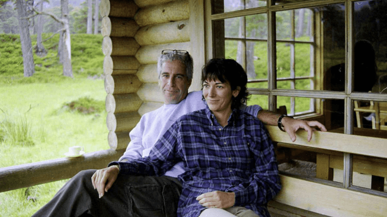 Jeffrey Epstein und Ghislaine Maxwell im Urlaub: Neue Beweisfotos legen Intimverhältnis nahe.