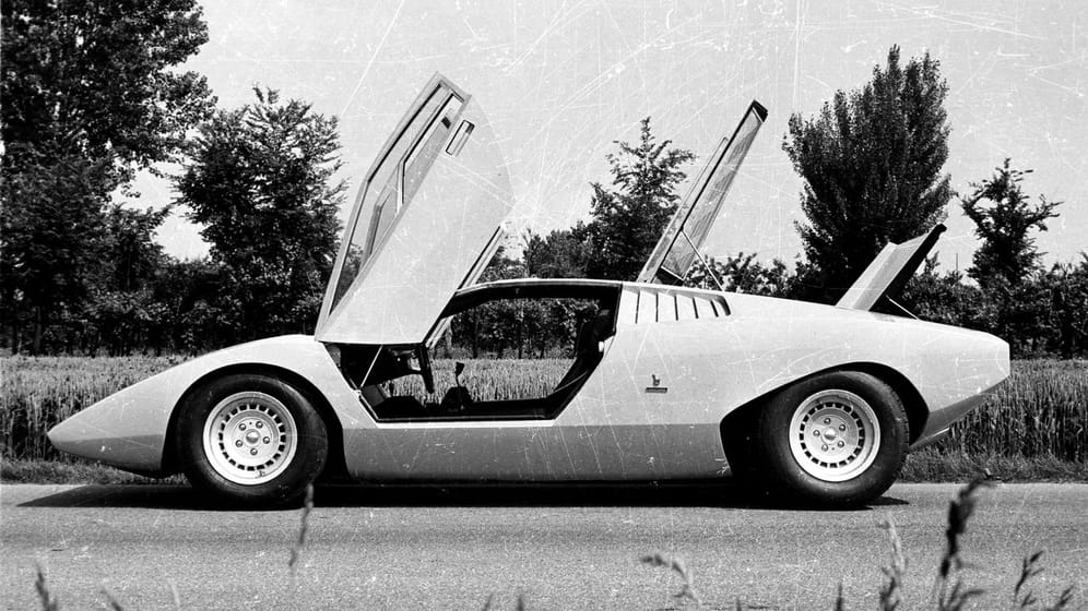 Das Ufo ist gelandet: Vor rund 50 Jahren zeigte Lamborghini seinen futuristisch gezeichneten Renner.