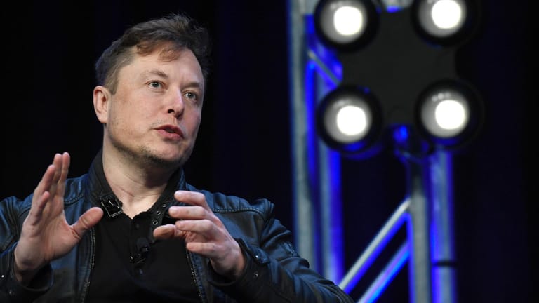 Elon Musk: Die Tweets des Tesla-Chefs sind nicht immer ernst gemeint.