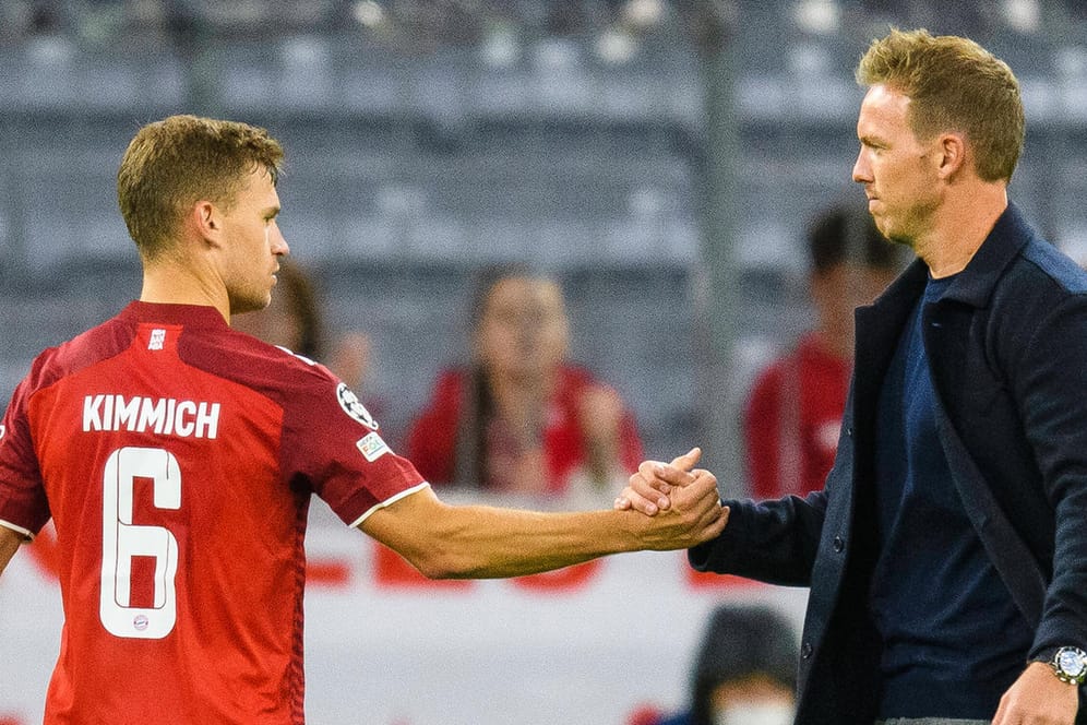 Joshua Kimmich und Julian Nagelsmann (r.): Beide stehen beim FC Bayern unter Vertrag.