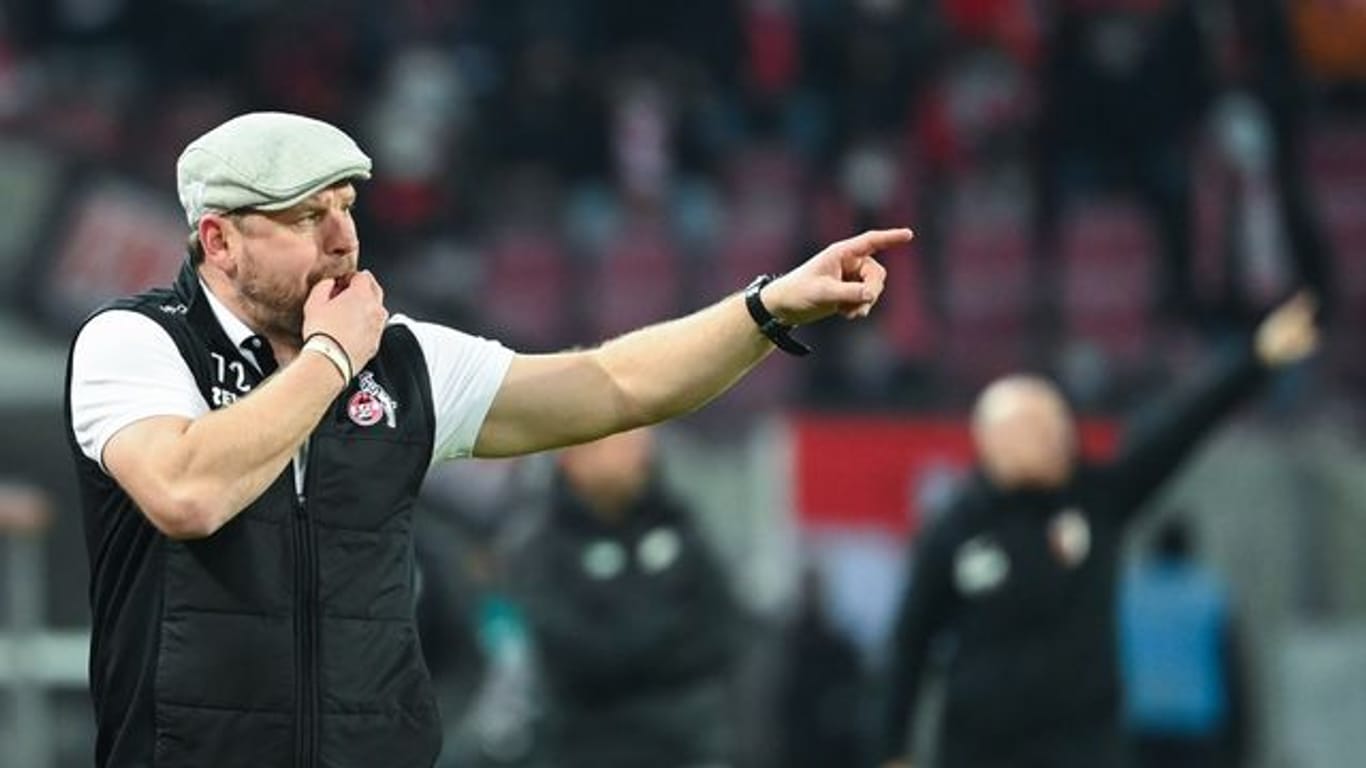Kölns Trainer Steffen Baumgart gibt an der Seitenlinie immer alles.