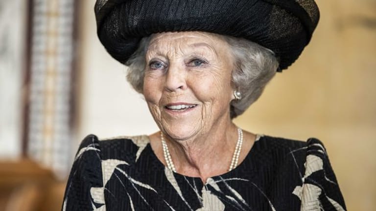 Beatrix der Niederlande geht es wieder gut.