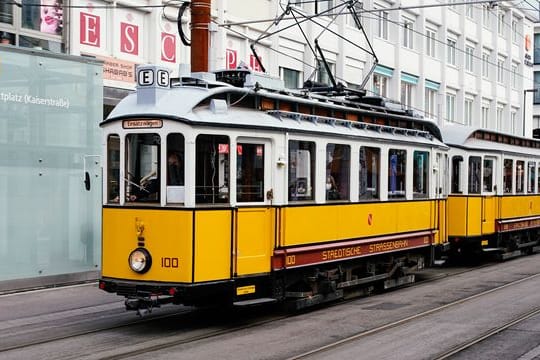 Historische Straßenbahnen