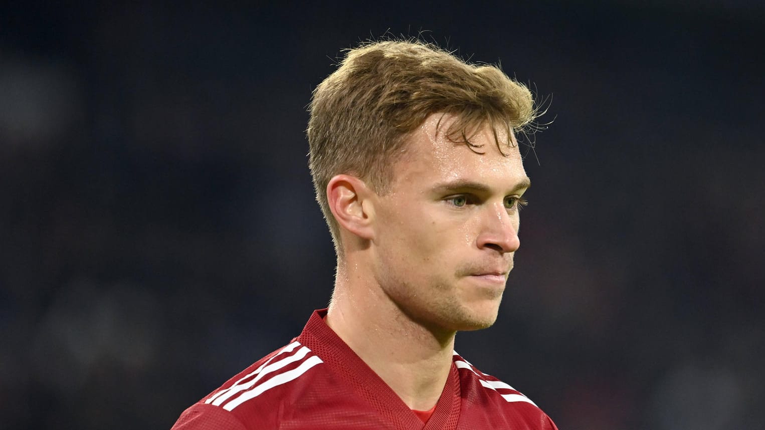 Wird laut seinem Mannschaftsarzt nicht mit langfristigen Folgend der Corona-Erkrankung zu kämpfen haben: Bayern-Star Joshua Kimmich.