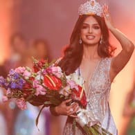 Harnaaz Sandhu bei der Krönung zur "Miss Universe".