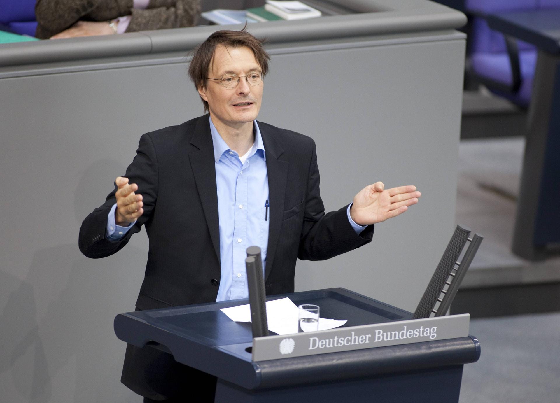 Seit Juni 2013 war Lauterbach Mitglied im Kompetenzteam des SPD-Kanzlerkandidaten Peer Steinbrück und verantwortlich für die Bereiche Gesundheit und Pflege.