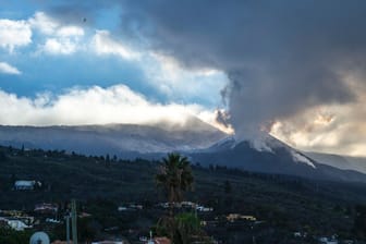 Cumbre Vieja auf La Palma: Schon seit dem 19. September speit der Vulkan Lava und giftige Gase.