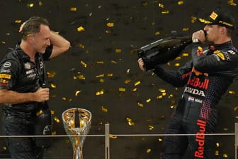 Max Verstappen feiert seinen WM-Sieg. Manche gönnen ihm den Sieg, manche nicht.
