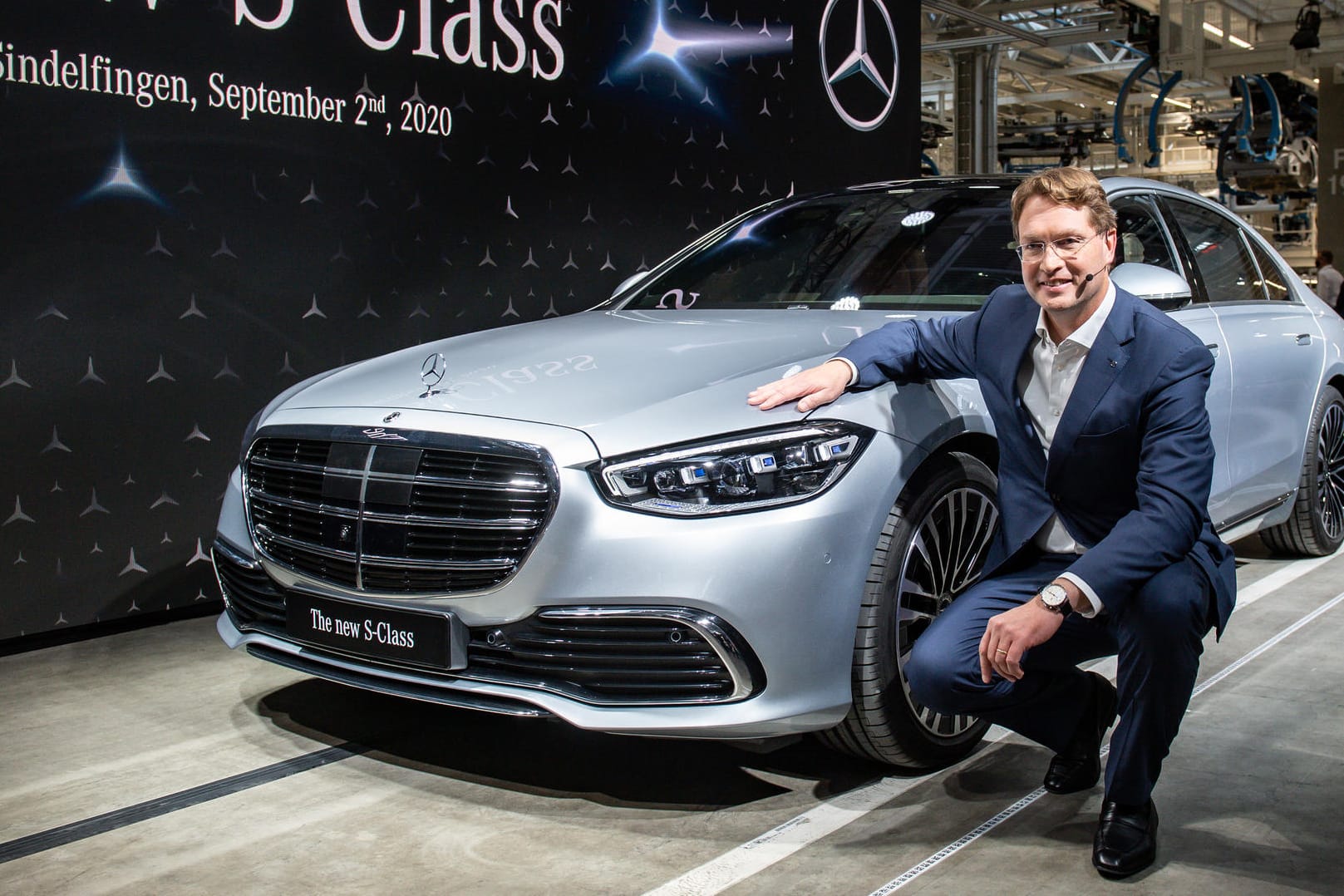 Daimler-CEO Ola Kaellenius vor der neuen S-Klasse (Archivbild): An dem deutsche Traditionsunternehmen hat China mehr Anteile als bisher bekannt war. Daimler-CEO Ola Kaellenius vor der neuen S-Klasse (Archivbild): An dem deutsche Traditionsunternehmen hat China mehr Anteile als bisher bekannt war.
