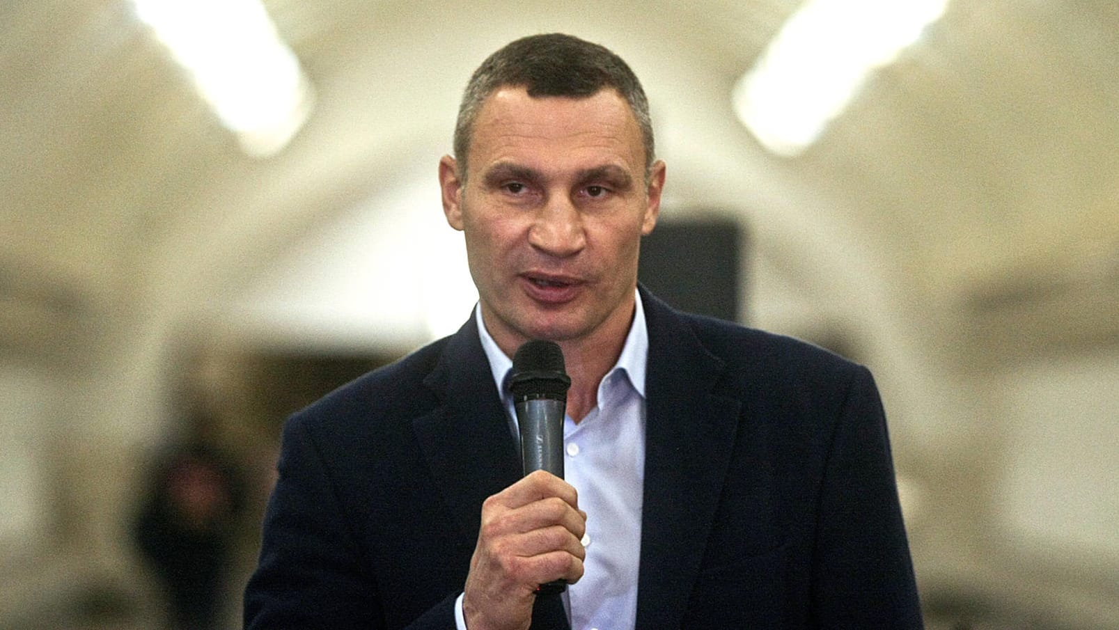 Vitali Klitschko: Der ehemalige Boxer warnt vor einer russischen Invasion in der Ukraine.