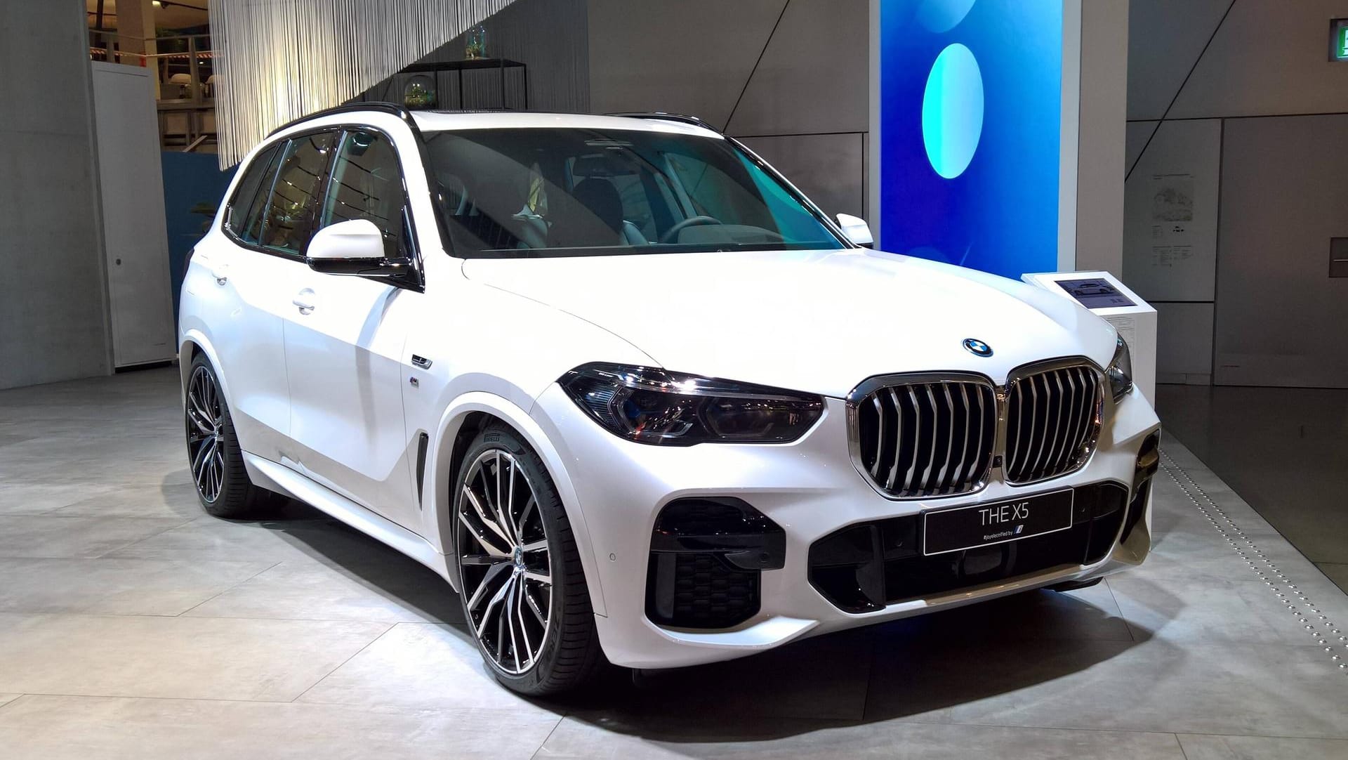 Ein BMW X5 (Symbolbild): Das Modell soll künftig vor allem in China produziert werden.