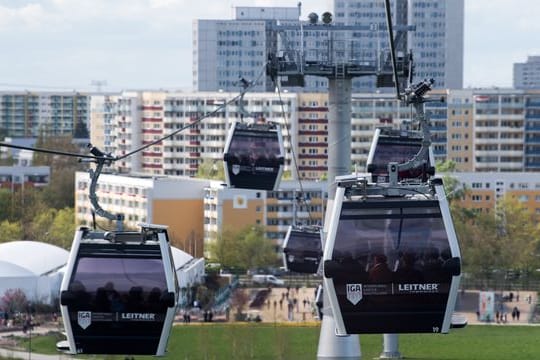 Die Seilbahn in Berlin-Marzahn soll nun in den ÖPNV integriert werden.