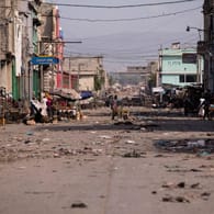 Straße in Haiti (Symbolbild): Bei einem Tanklaster-Unglück sind viele Menschen gestorben.