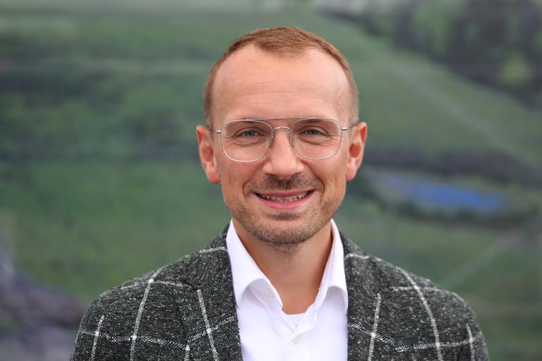 Stefan Sternberg: Er ist Landrat in Ludwigslust-Parchim und der einzige Kommunalpolitiker im Expertenrat.