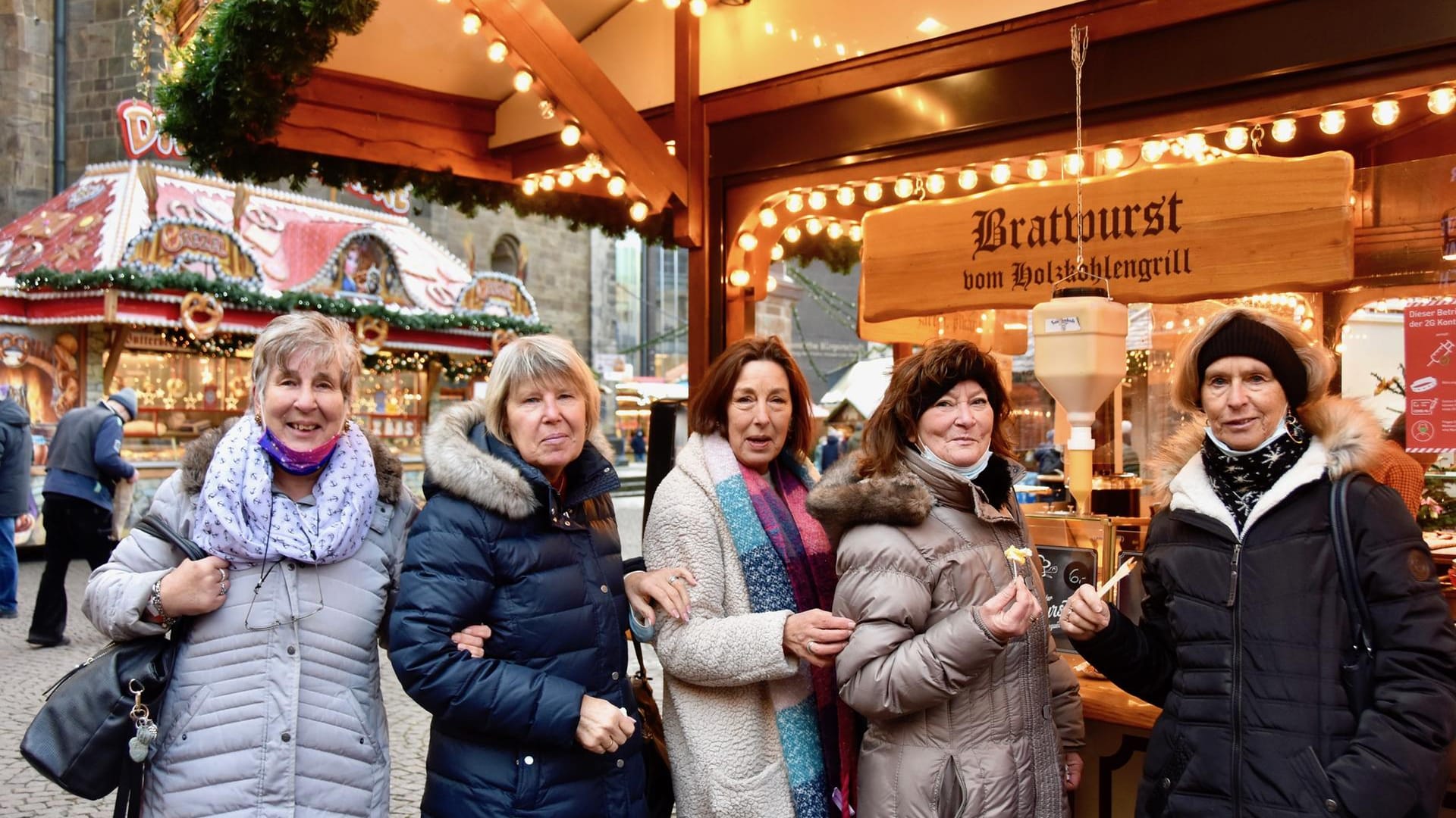 Silvia Buse, Rita Fauerbach, Heidrun Oldenettel, Iris Oliva und Elke Tann (v.l.) sind Busenfreundinnen seit Jahrzehnten.