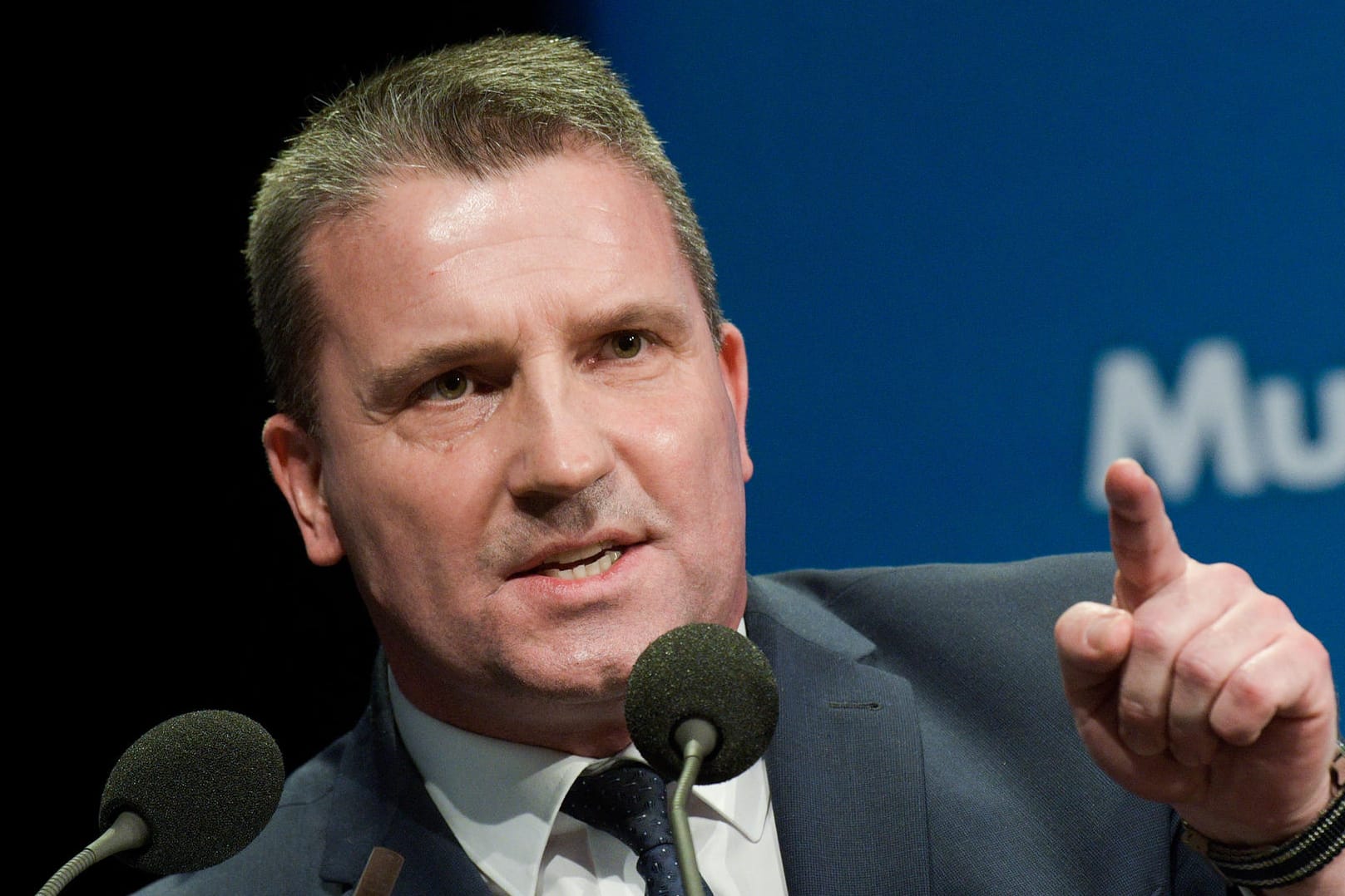 Der AfD-Politiker Martin Hess beim Parteitag der AfD Baden-Württemberg (Archivbild): Er soll den Bundestagsinnenausschuss führen.