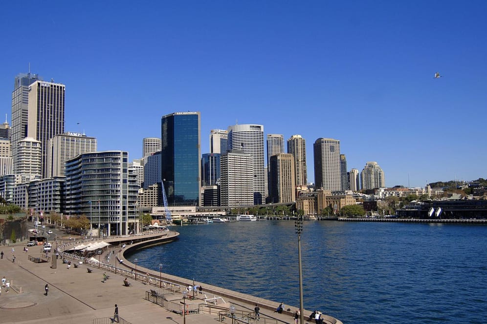 Sydney mit Hafen: Australien rückte als Reiseziel in weite Ferne. Das soll sich nun wieder ändern.