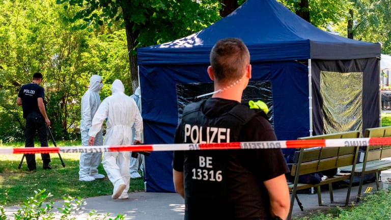 Tatort in Berlin: Ein russischer Staatsbürger ist für den Mord an einem Georgier vor zwei Jahren in der Hauptstadt verurteilt worden.