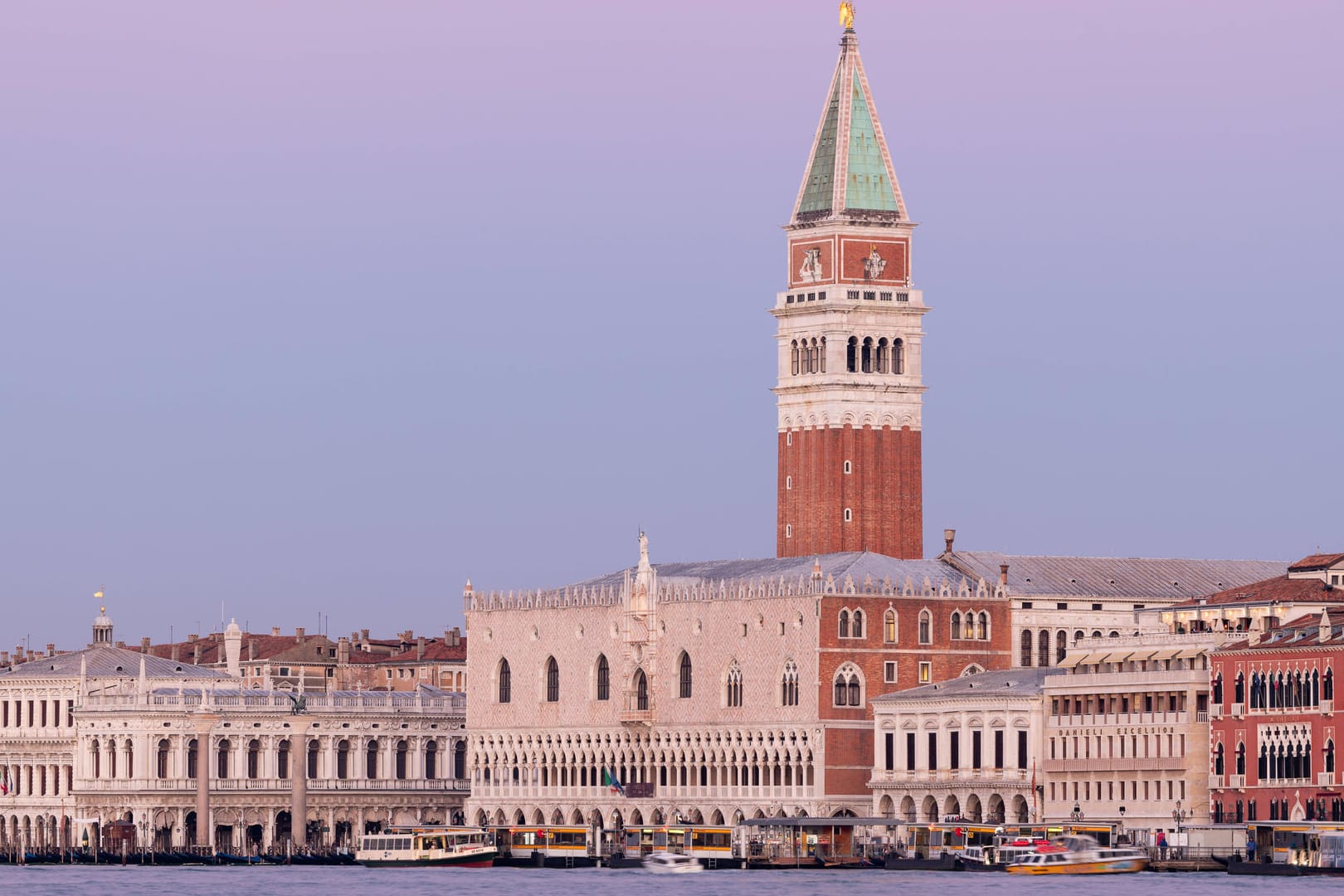 Venedig: Die Lagunenstadt gehört zu den beliebtesten Reisezielen in Italien.