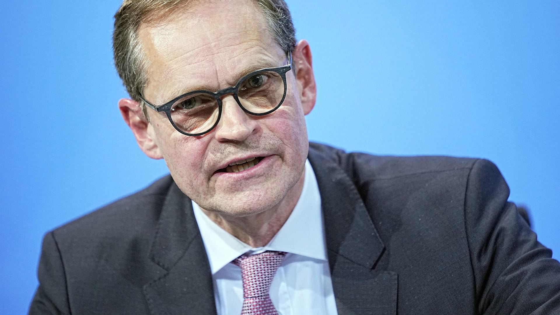 Michael Müller, Regierender Bürgermeister von Berlin (Archivbild): Auch er hatte eines der bundesweiten Drohschreiben erhalten. Michael Müller, Regierender Bürgermeister von Berlin (Archivbild): Auch er hatte eines der bundesweiten Drohschreiben erhalten.