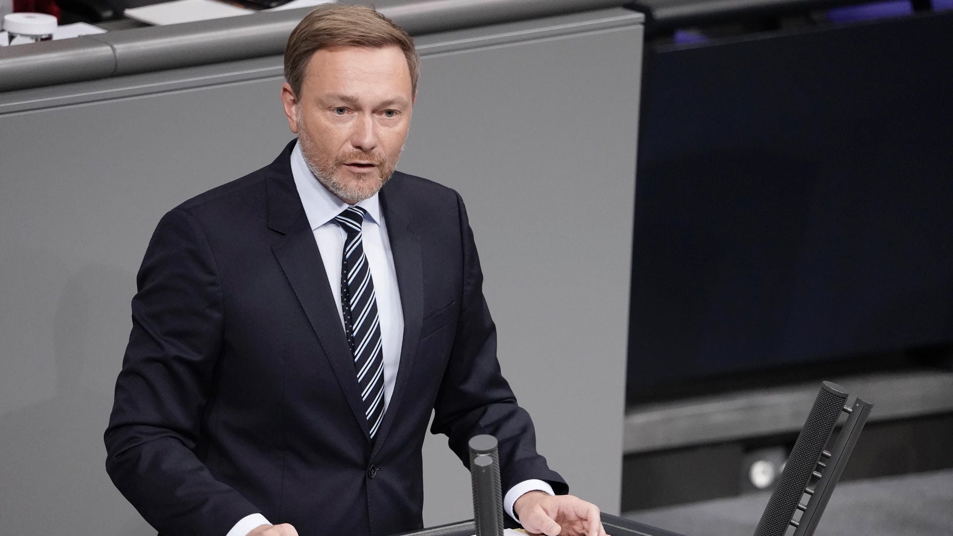 Finanzminister Christian Lindner: "Wir brauchen den Mut zum Aufbruch." Finanzminister Christian Lindner: "Wir brauchen den Mut zum Aufbruch."