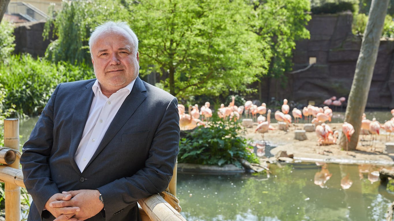 Jörg Junhold an der Flamingolagune: Im Interview verrät er, was er sich für 2022 wünscht und was er 2021 besonders schön fand.